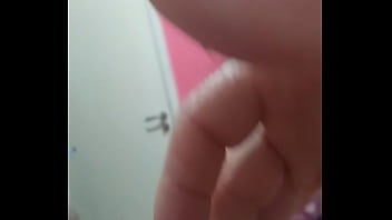 Preview 4 of Thai Doxy Deepthroats A Boner - Pau bab&atilde_o
