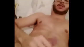 Preview 1 of Japani Tan Shcool Reap - Gostoso pauzudo batendo punheta com tes&atilde_o