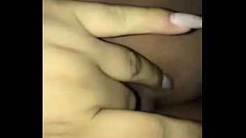 Preview 2 of Throwing Up - Mi ex masturb&aacute_ndose