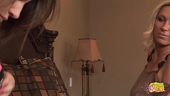 Preview 1 of Tijuana Skiny - Blonde slut fills with desire as she sees her friend has pierced nipples