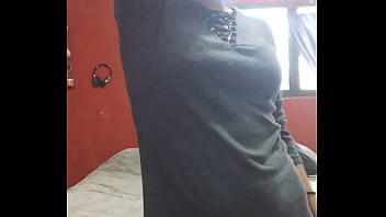 Preview 1 of Porn Orang Asli - Manoseandose en casa de los suegros