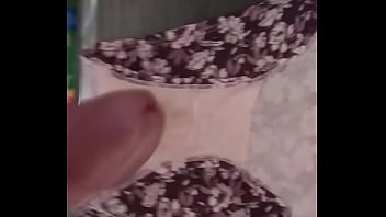 Preview 1 of Mom Emma Butt I Son - corrida en bragas de mi mujer 19 (cum in pants of my wife)
