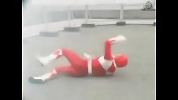 Preview 4 of Big Teens And Butts - Kyouryu Sentai Zyuranger - Episodio 01