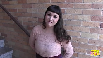 Preview 1 of Queensnake Because Love Hurts - A girl with a tattoo and big tits loves it when she pleases her girlfriend