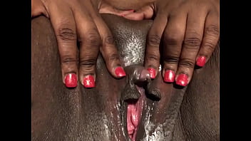 Preview 3 of Liti Boy Sex - My juicy clit