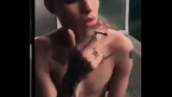 Preview 3 of Perfecta Se Desnuda Webcam - MLK FUMANDO