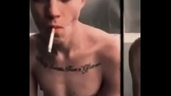 Preview 4 of Perfecta Se Desnuda Webcam - MLK FUMANDO