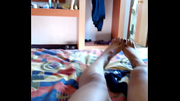 Preview 4 of Adik Hisap Pepek Kakak - Travesti masturbandose.