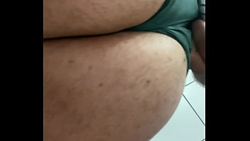 Preview 2 of Iceland Movoe - Quero rola