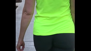 Preview 2 of Armay Xxx Video - super tight public spandex walking in public