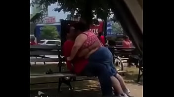 Preview 2 of Www Vtube - Gorda amando pra caralho