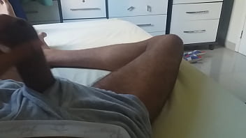 Preview 2 of Analy Casti - brownied