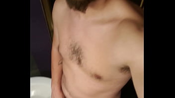 Preview 4 of Big Buttoc - Quick lil vid