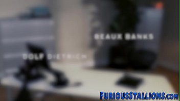 Preview 1 of Hids Boy - Big dick hunk sucks dick