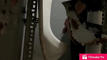 Preview 3 of Red Wap Bed Share Porn - Puerto Rico Spycam bichos ricos