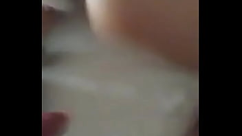 Preview 2 of Mallus Com - Novinho geme na vara