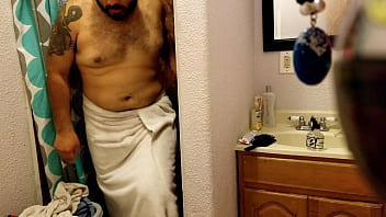 Preview 4 of Massage Therapy Scene 2 - Mi cu&ntilde_ado en el ba&ntilde_o