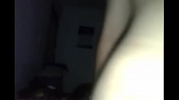 Preview 1 of Porn Angola - morena se mueve rico