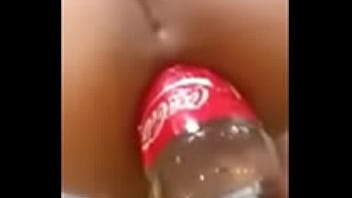 Preview 4 of Tinny Crying - Enfiando a garrafa