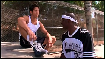 Preview 1 of Masaj Jel Sex - A Latino and a black guy suck each other hard before anal fucking