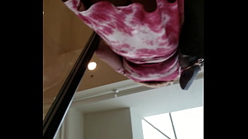Preview 1 of Screaming Kidnapped Girl Scarf - Ihh