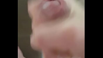 Preview 2 of Drunk Gf Agrees To Threesome - Mi masturbo
