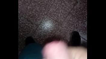Preview 1 of Calor Tain - Paja en el deposito ,  comenten que les parecio