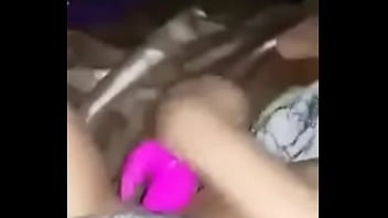 Preview 4 of Busty Invader - Se masturba para mi