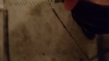 Preview 1 of Mane To Men Xxx - Lil weiner peeing again