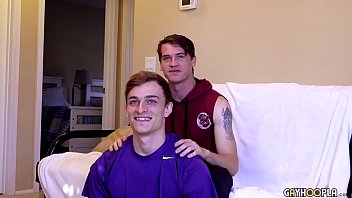 Preview 1 of Real Leabo - BARLEY CAN TAKE! HOT COLLEGE BLONDE JOCKS FUCKS SCREAMING TEEN.