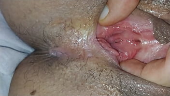 Preview 4 of Odisa Sex Hd - Comi a amiga da minha M&atilde_e