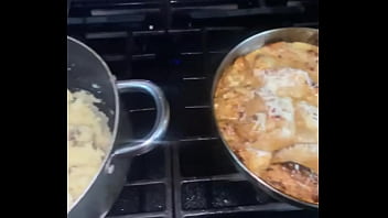 Preview 2 of Frst Time Fuking - Chicken Piccata &amp_ Mashed potatoes Made this at 1am get you a me ?