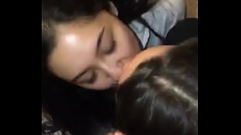 Preview 1 of Seachem Dang Thay Do - 2 give old man blowjob