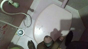 Preview 4 of Very Beautiful Wait Pron - my first hand job video