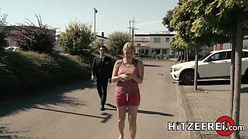 Preview 1 of Di Sekolah Smk - HITZEFREI German blonde Julia Pink fucked in the sauna