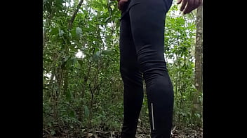 Preview 1 of Kidnep Xnx Video - Gozando na trilha