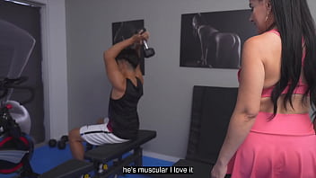 Preview 1 of X Manipuri - I meet my best friend&#039_s stepmom at the GYM and we end up fucking hard