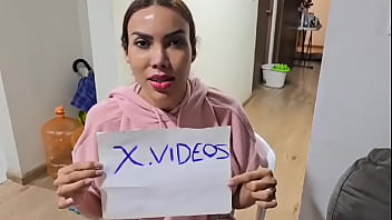 Preview 2 of Mom Forced A Son Urdu Speeking - V&iacute_deo de verificaci&oacute_n