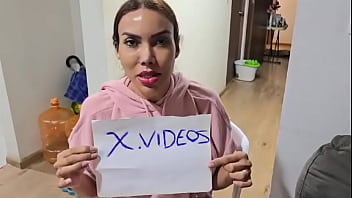 Preview 3 of Mom Forced A Son Urdu Speeking - V&iacute_deo de verificaci&oacute_n