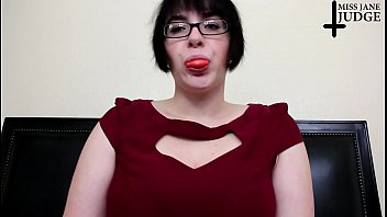 Preview 3 of Long Sex Mumbai - Bubble Gum Babe Blows Big Bubbles