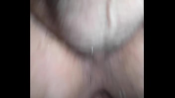 Preview 4 of Taking Turns Fucking Hairy Pussy - Gordinhopassivo32 apagando o fogo com o brinquedinho.