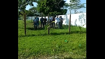 Preview 2 of Stup Mom Force - Le llevan serenata para que suelte