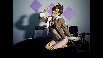 Preview 4 of Janet Maskn - tracer 1 bindi-smalls