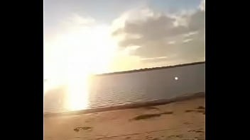 Preview 4 of Phim Dai Xnxx Phu De - Chica en la playa
