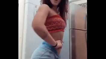 Preview 2 of Old Porn German Cuckolding - novinha louca dancando
