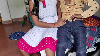 Preview 2 of Arab 2018 Sex Video - Study kar rhi Beti Ko Uncle Ne Ptakar Chuda Desi Girl Fucking Hardcore