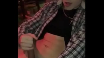 Preview 4 of Boudi Porn Videos - punheta no bar