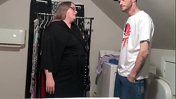 Preview 1 of Mega Hot Raylin - My girlfriend cheated on me so I fucked her mom