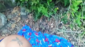 Preview 4 of Xxvido Hd - Gostosa na praia pediu para um estranho passar repelente no seu corpo e acabou levando gozada na cara.(Ad&atilde_o e Eva)