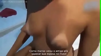 Preview 1 of Brazzers Squirt Milf Hairy - Esposa novinha iniciante transando e conversando com o corno.